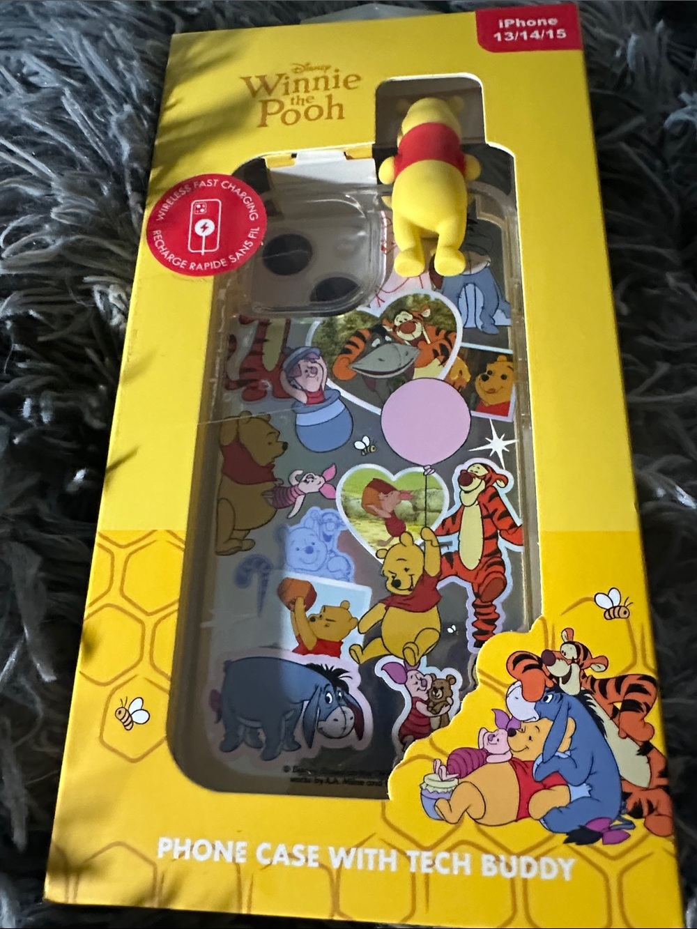 Disney Winnie the Pooh Multicolor Phone Case with Tech Buddy